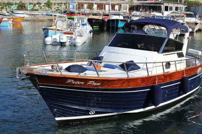 Small-group Positano Capri - The Positano-to-Capri Sailing Setup You Actually Feel