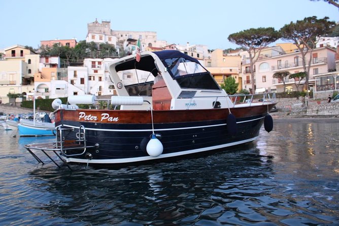 Small-group Positano Capri - Natural Arch and Faraglioni: Capri’s Signature Rocks Up Close