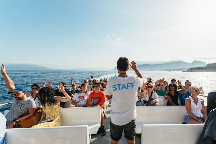 Sorrento: Coast and Capri Boat Trip with Limoncello Tasting - Entering the White and Green Grottos: what to expect