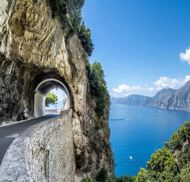 Sorrento: Small Group Tour to Positano, Amalfi and Ravello - The Van, Driver Skills, and the Group Size Reality Check