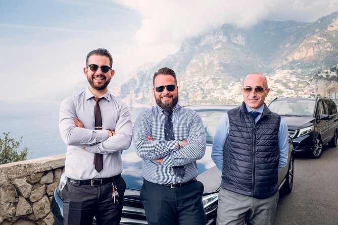 Transfer Naples - Positano - Positano drop-off: no last-mile scavenger hunt