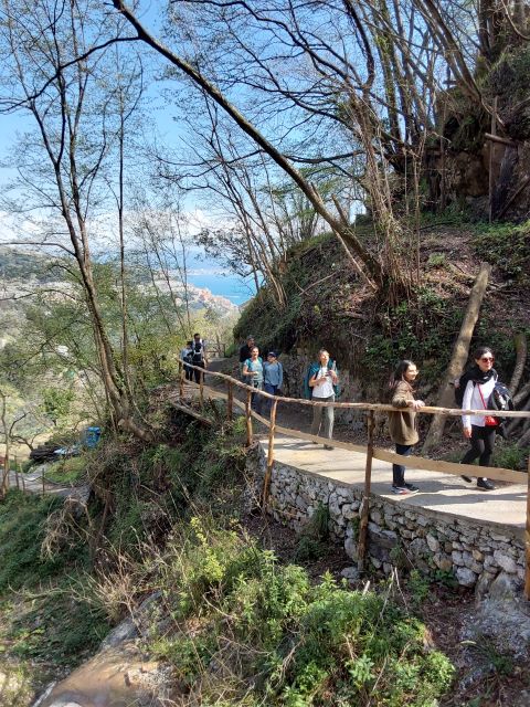Trekking Lemon Tour - Albori’s ceramics streets: where village art becomes part of the walk