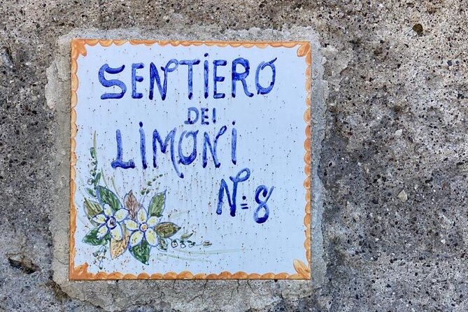 Walking tour from Minori to Maiori along the Path of the Lemons - Chiesa di San Michele Arcangelo in Torre di Minori